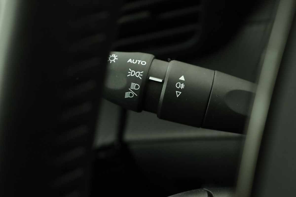 peugeot-e-208-2025-eletrico-0cc