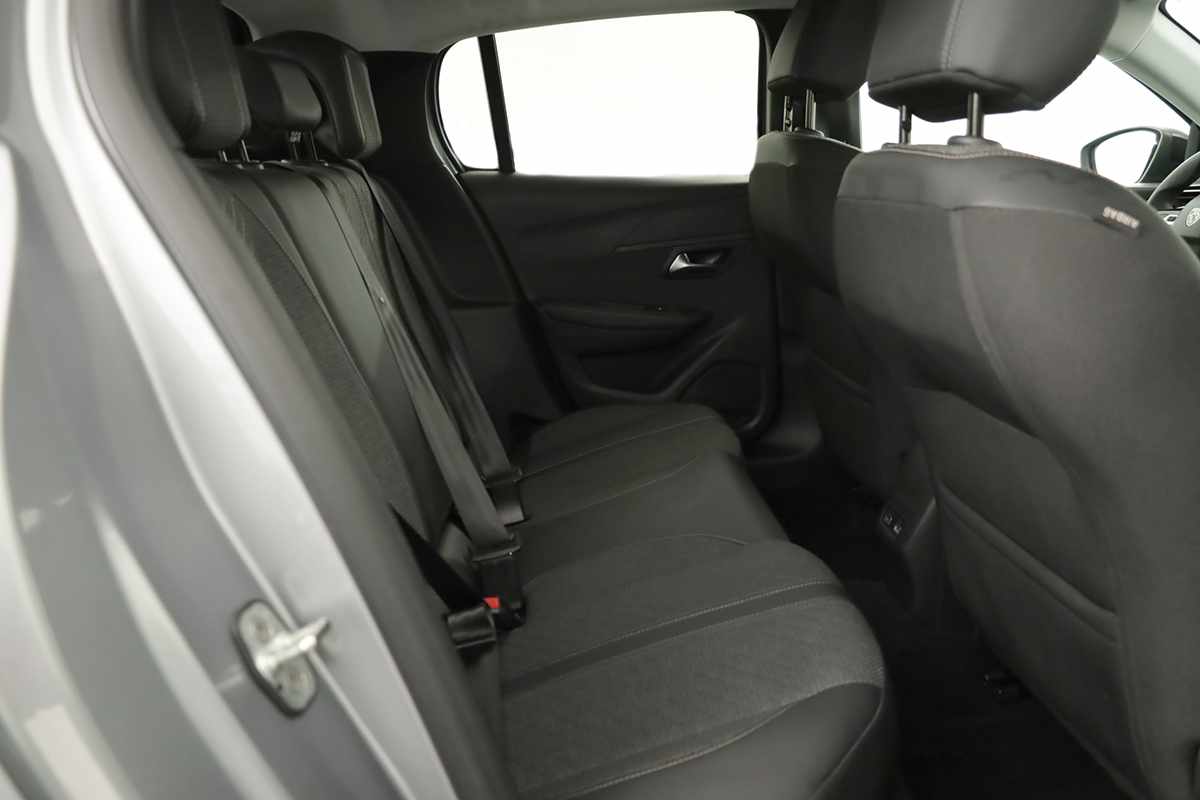 peugeot-e-208-2025-eletrico-0cc
