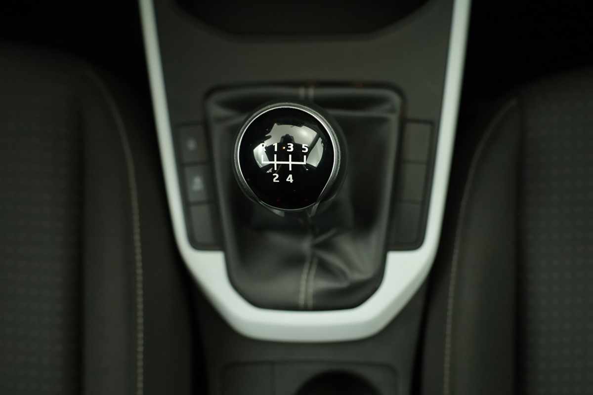 seat-arona-2024-gasolina-999cc