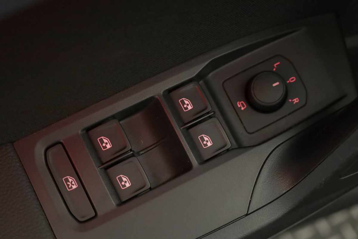 seat-ibiza-2025-gasolina-999cc