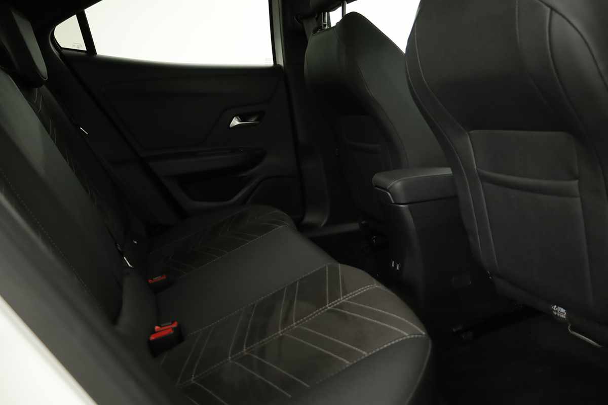 opel-mokka-2024-gasolina-1199cc