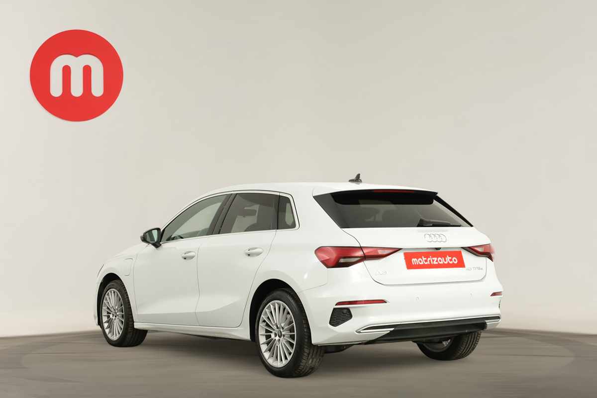 audi-a3-sportback-2024-hibrido-a-gasolina-1395cc