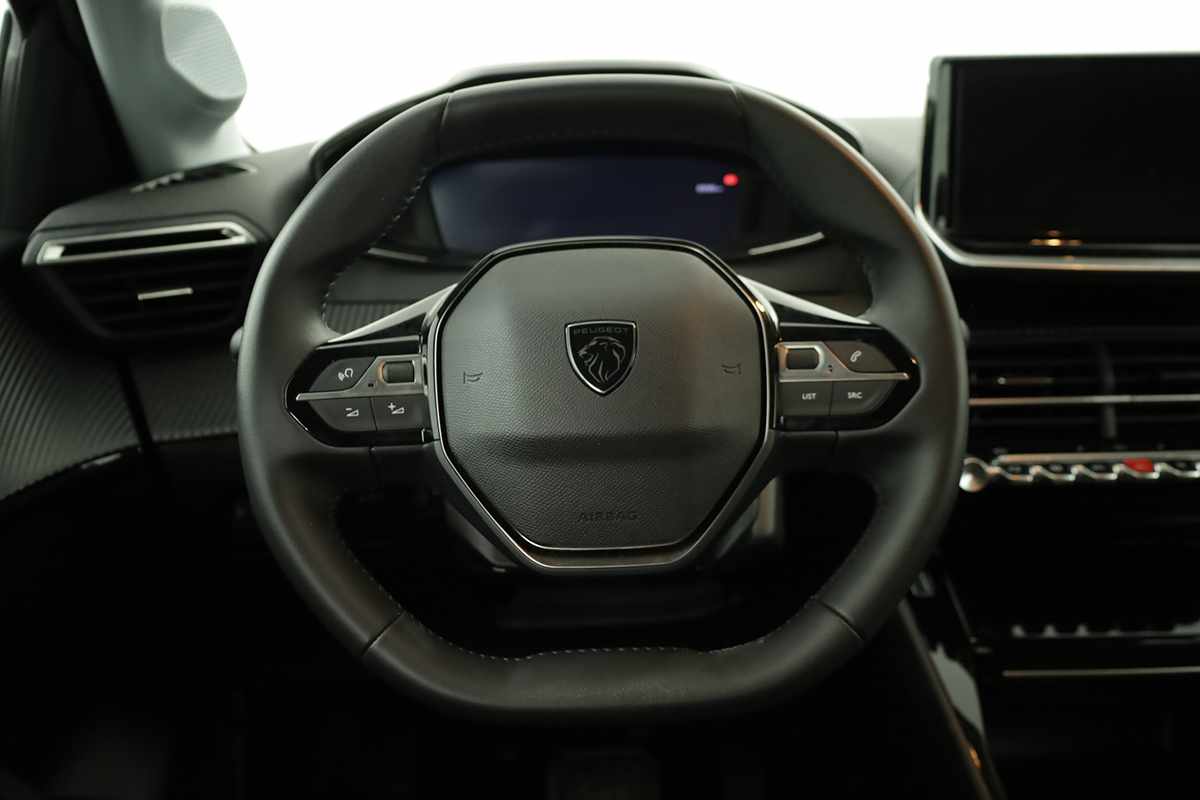 peugeot-e-208-2025-eletrico-0cc