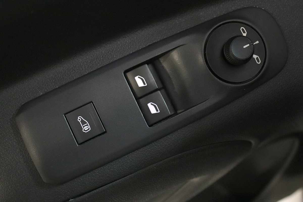 opel-combo-2023-diesel-1499cc