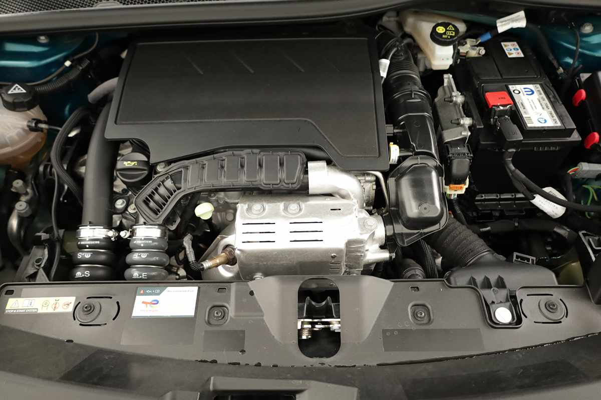 peugeot-2008-2025-gasolina-1199cc