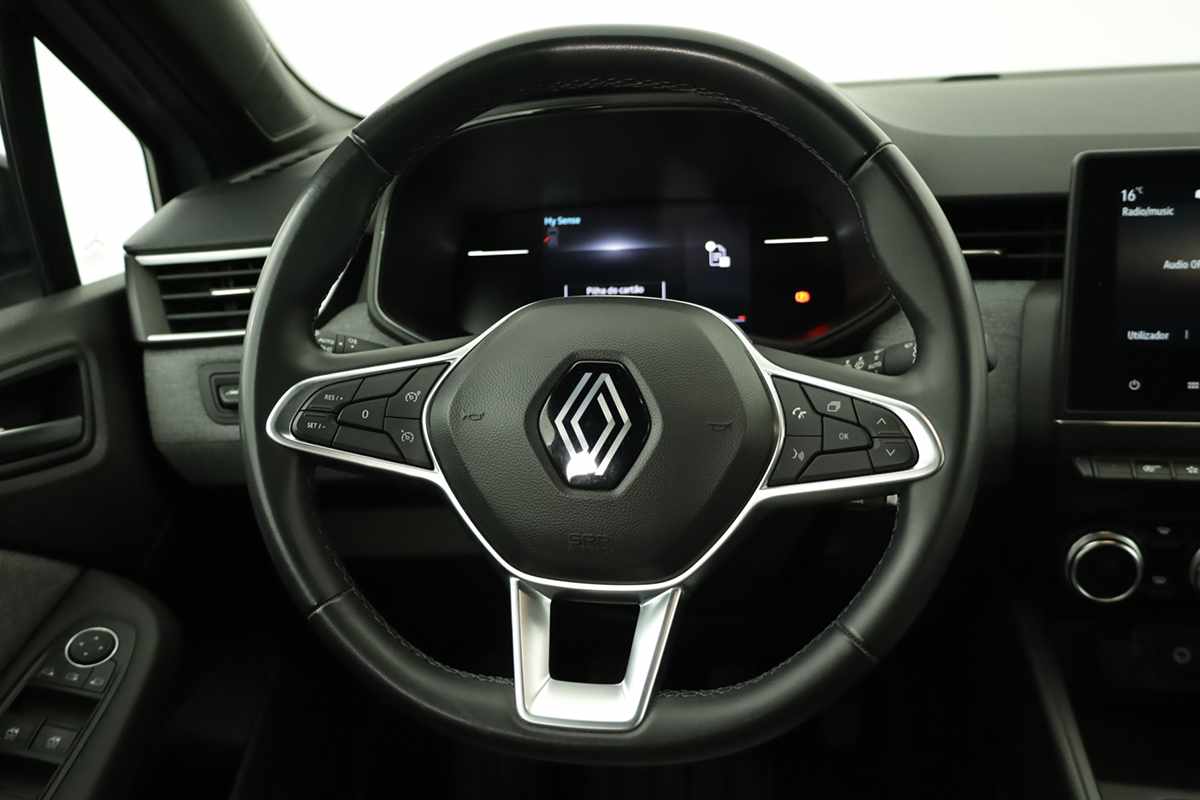 renault-clio-2024-gasolina-999cc