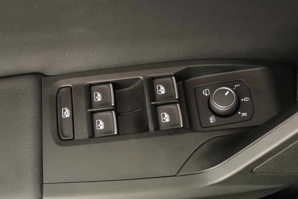 seat-leon-st-2025-hibrido-a-gasolina-1498cc