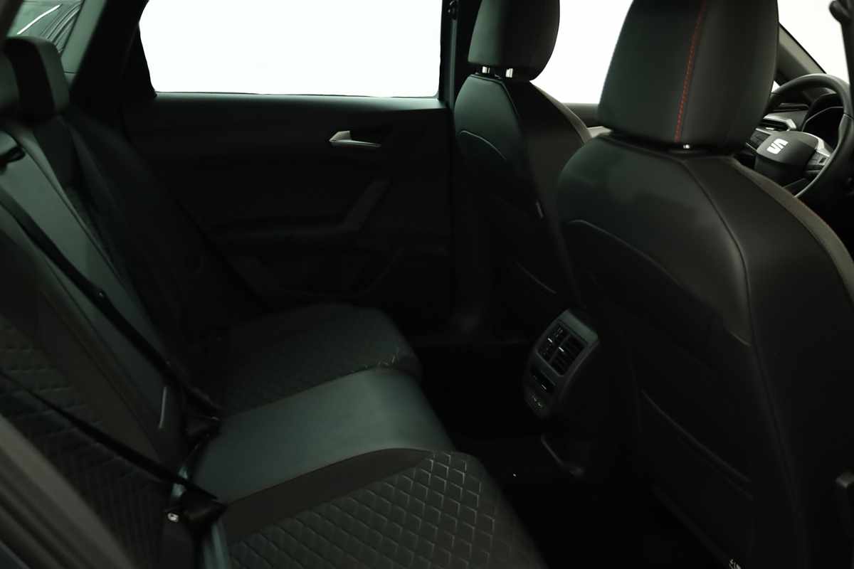 seat-leon-st-2025-hibrido-a-gasolina-1498cc