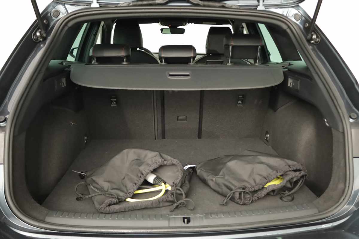 seat-leon-st-2025-hibrido-a-gasolina-1498cc