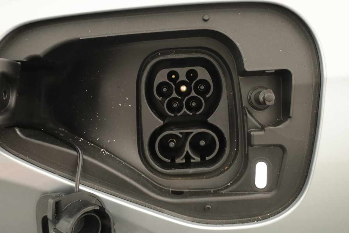 volkswagen-golf-2025-hibrido-a-gasolina-1498cc