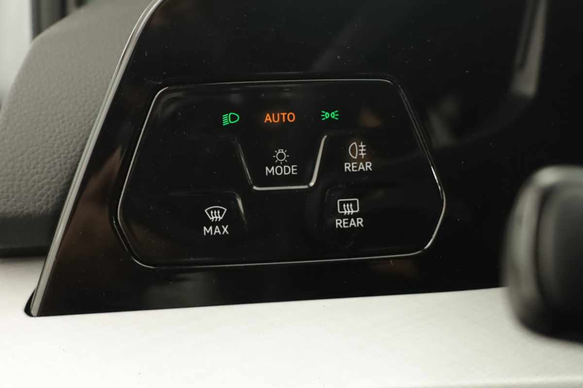 volkswagen-golf-2025-hibrido-a-gasolina-1498cc