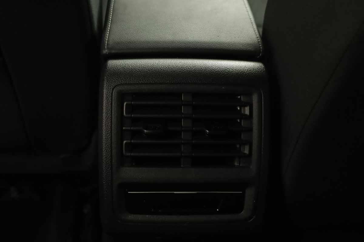 volkswagen-golf-2025-hibrido-a-gasolina-1498cc