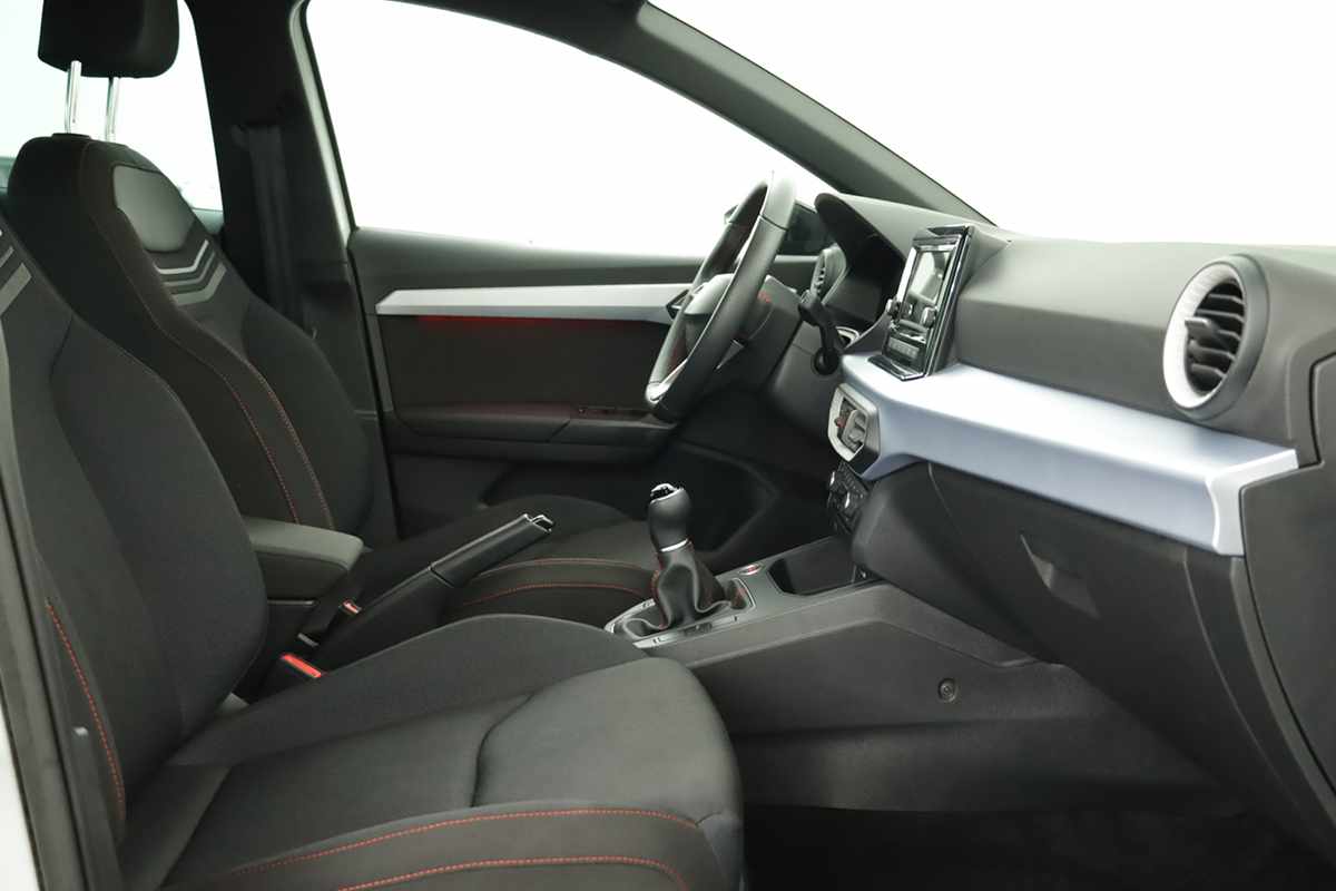 seat-ibiza-2025-gasolina-999cc