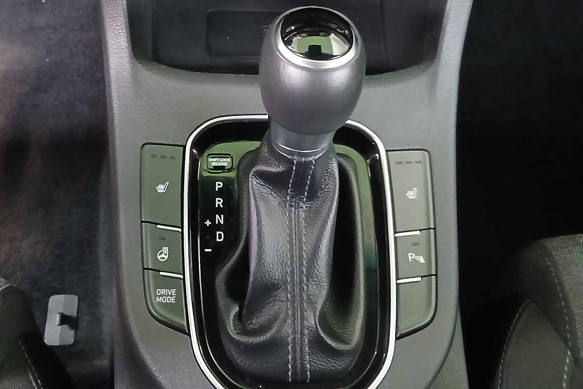 hyundai-i30-2024-gasolina-998cc
