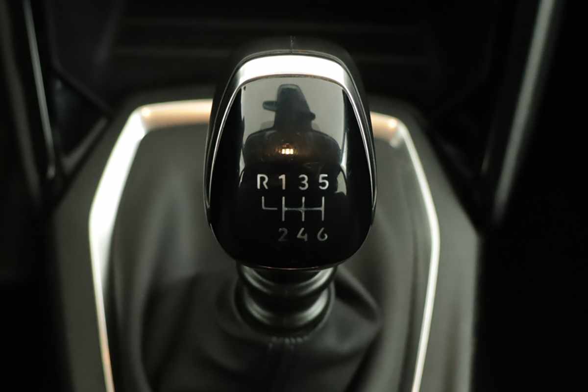 peugeot-208-2025-gasolina-1199cc