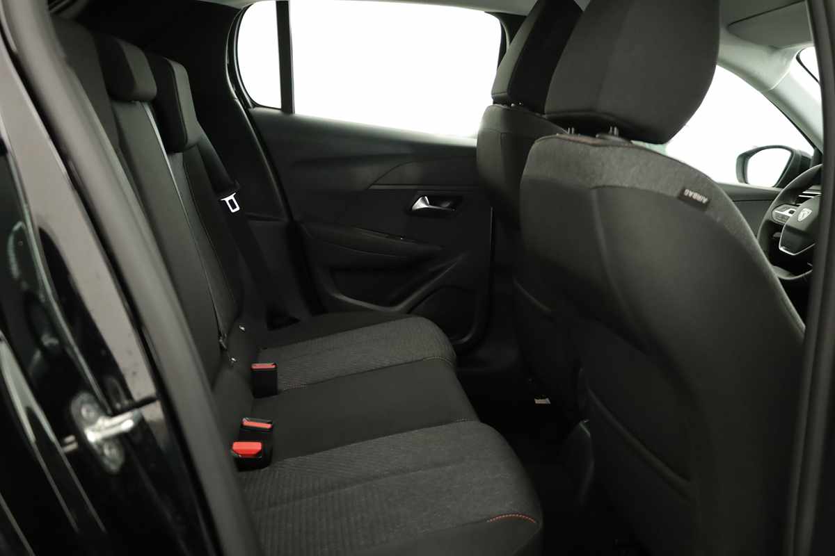 peugeot-208-2025-gasolina-1199cc
