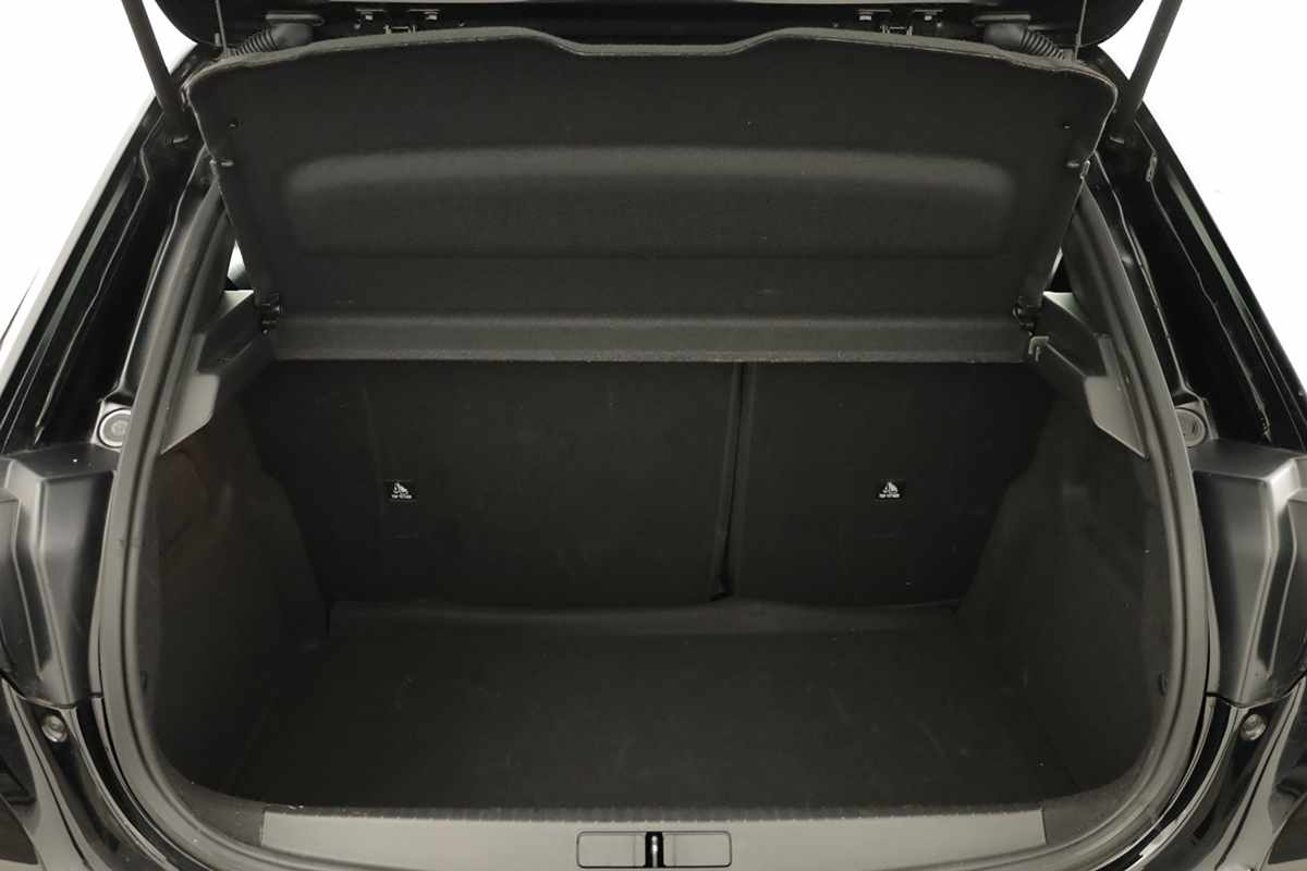 peugeot-208-2025-gasolina-1199cc