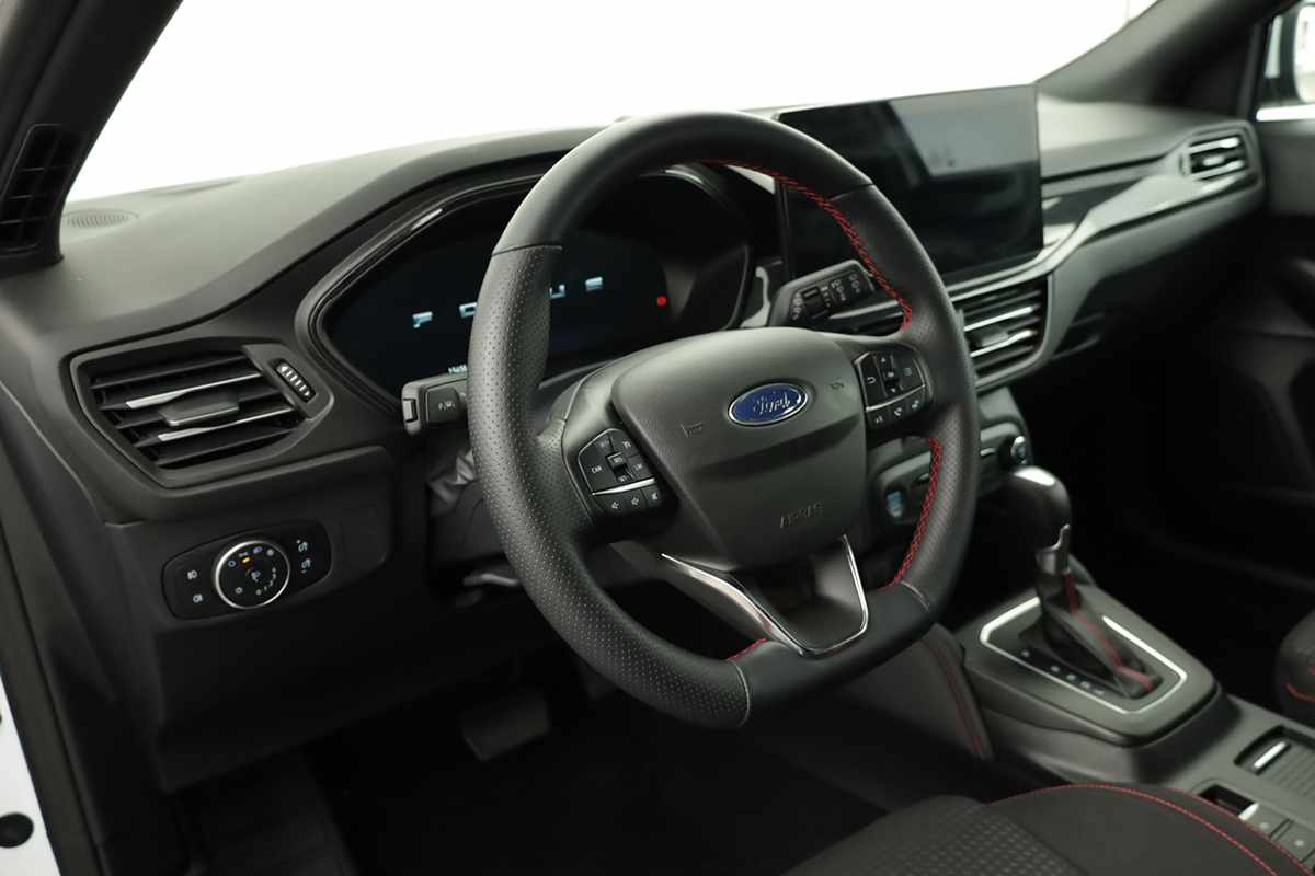 ford-focus-2025-gasolina-998cc