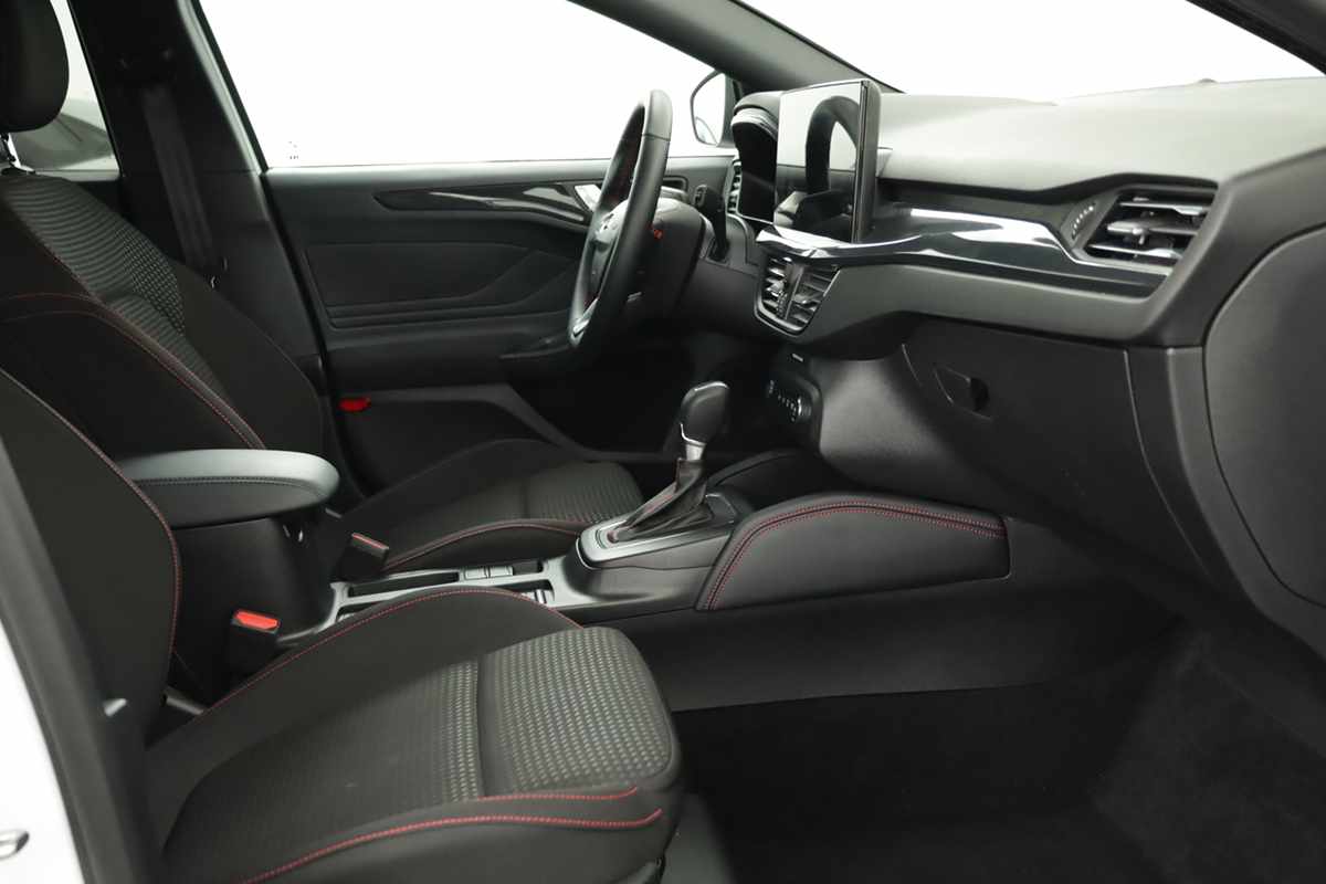ford-focus-2025-gasolina-998cc