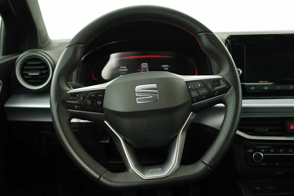 seat-ibiza-2025-gasolina-999cc