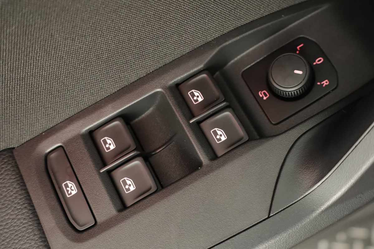 seat-ibiza-2025-gasolina-999cc