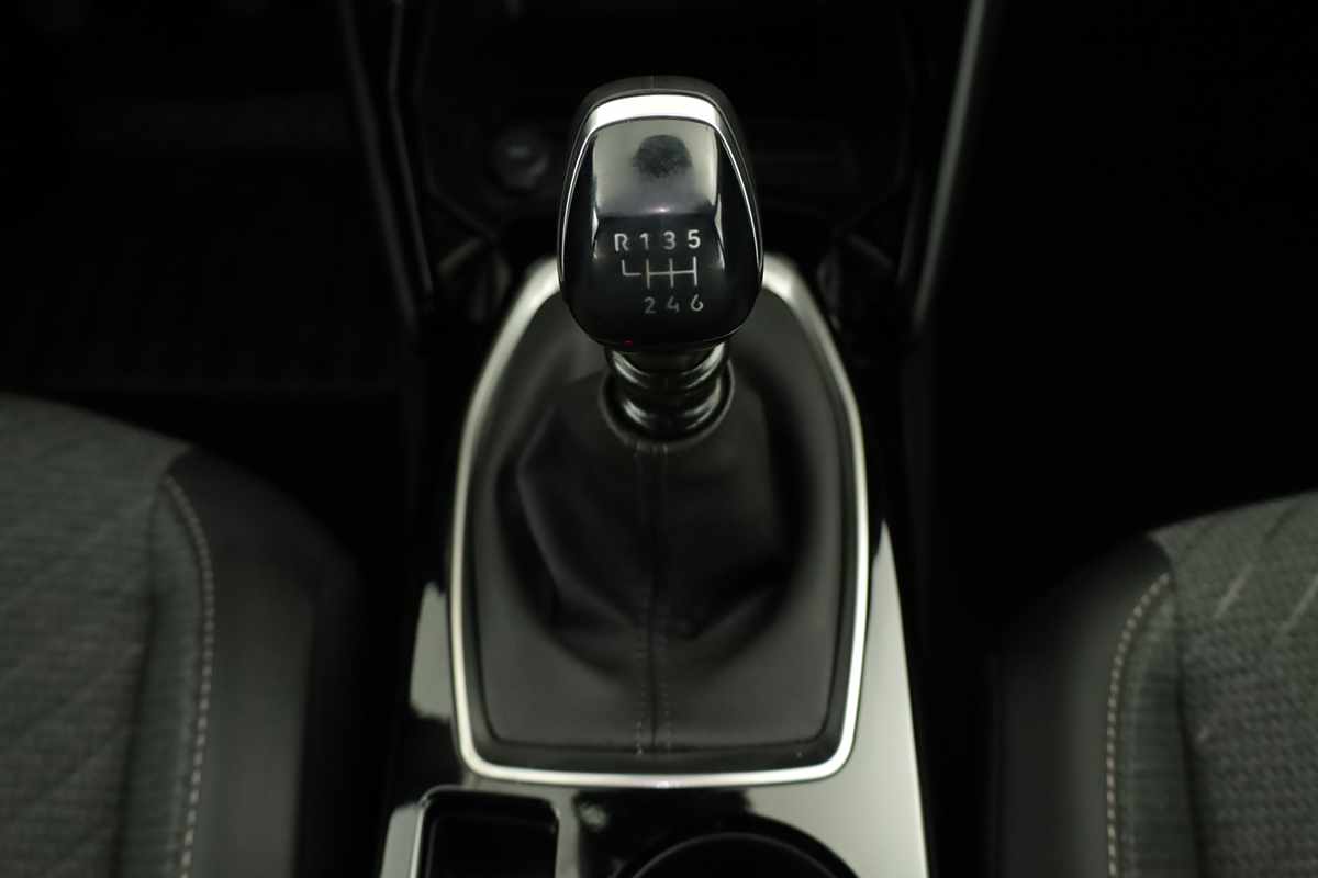 peugeot-2008-2025-gasolina-1199cc