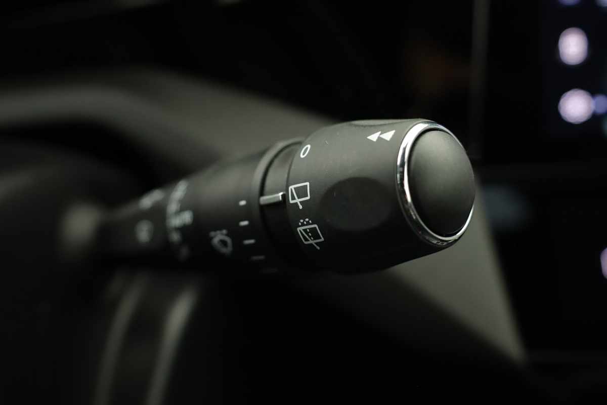 peugeot-308-2024-gasolina-1199cc