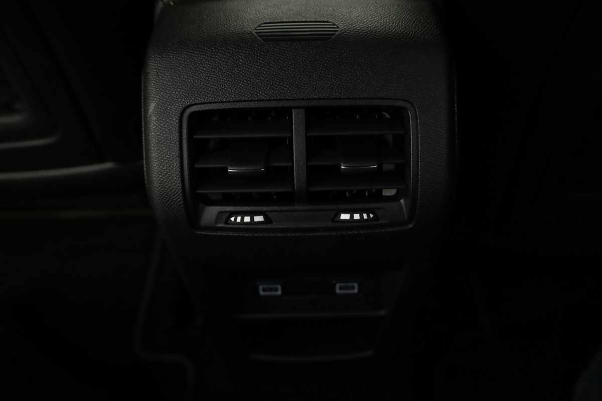 peugeot-308-2024-gasolina-1199cc
