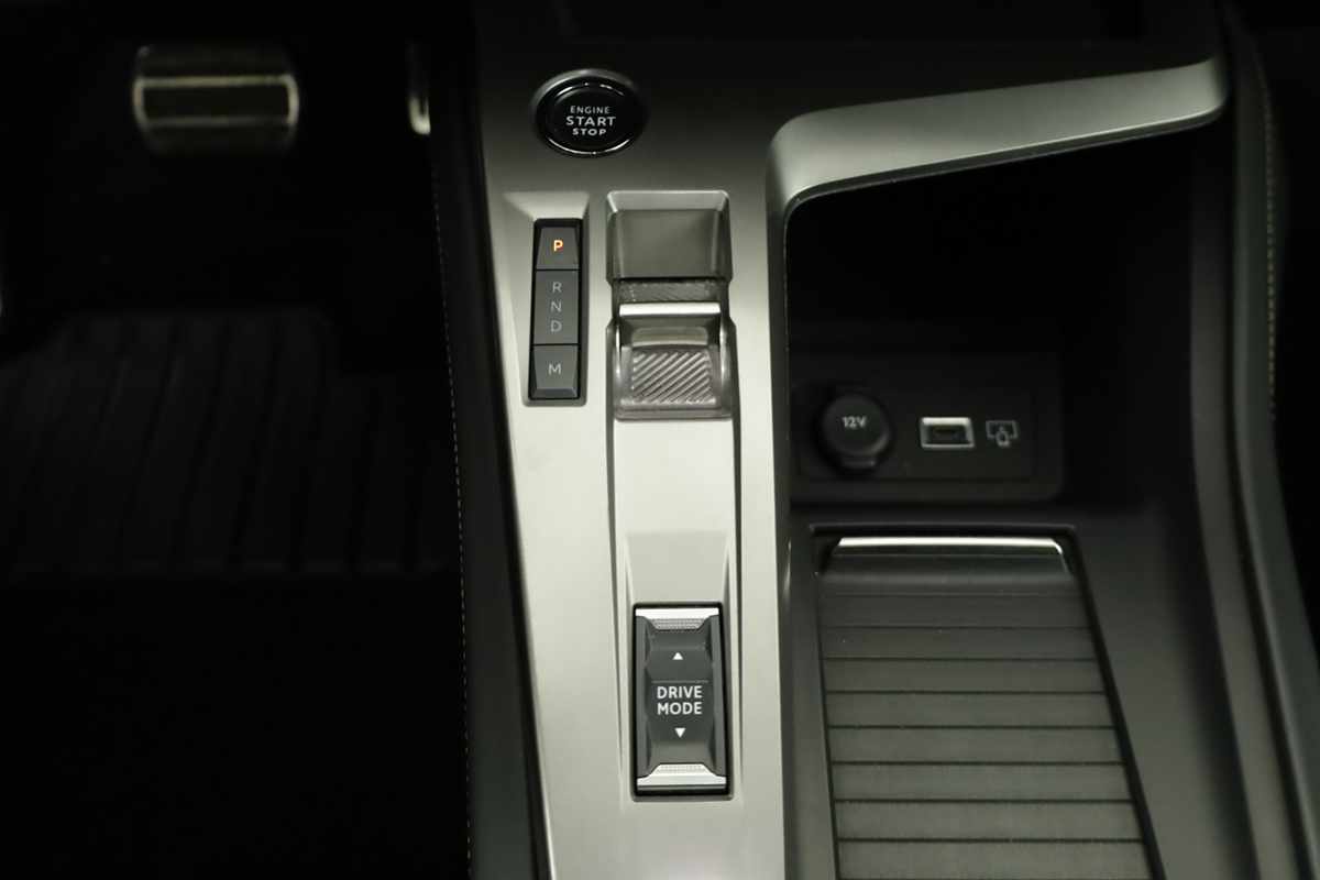 peugeot-308-2024-gasolina-1199cc