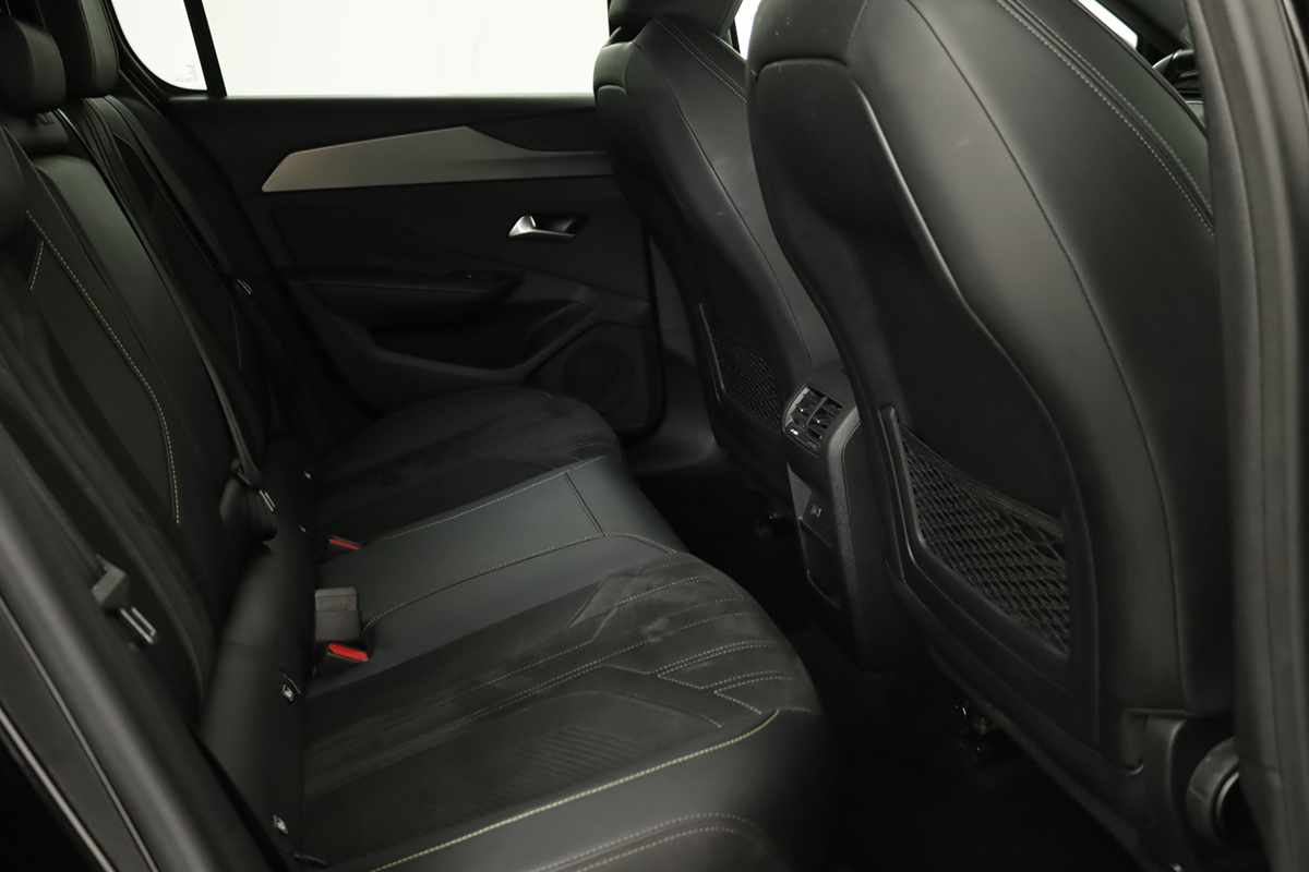 peugeot-308-2024-gasolina-1199cc