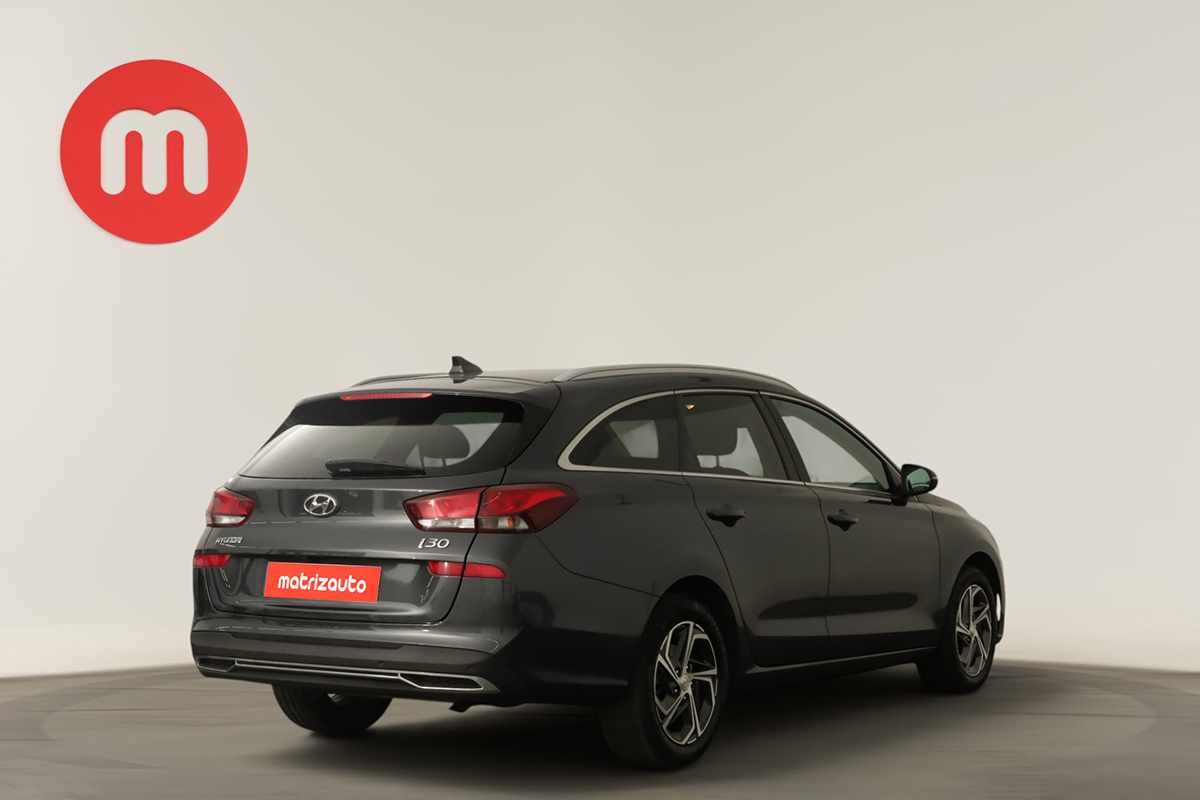 hyundai-i30-sw-2024-gasolina-998cc