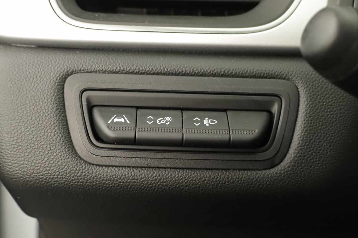 renault-captur-2024-gpl-999cc