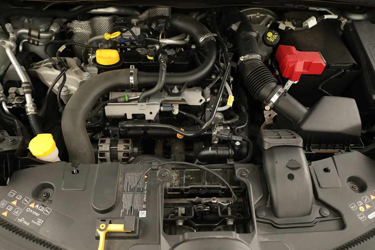 renault-captur-2024-gpl-999cc