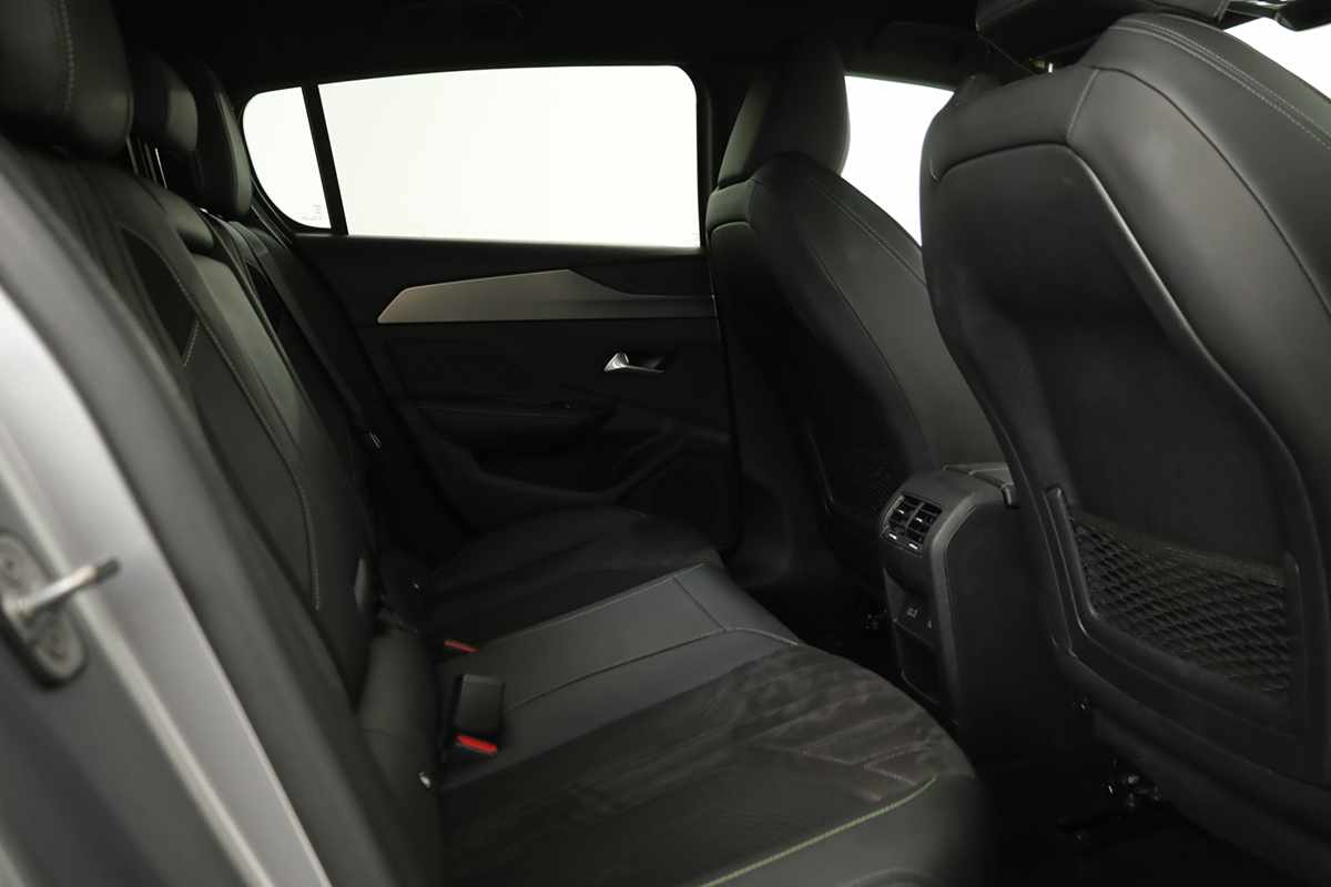 peugeot-308-2024-gasolina-1199cc