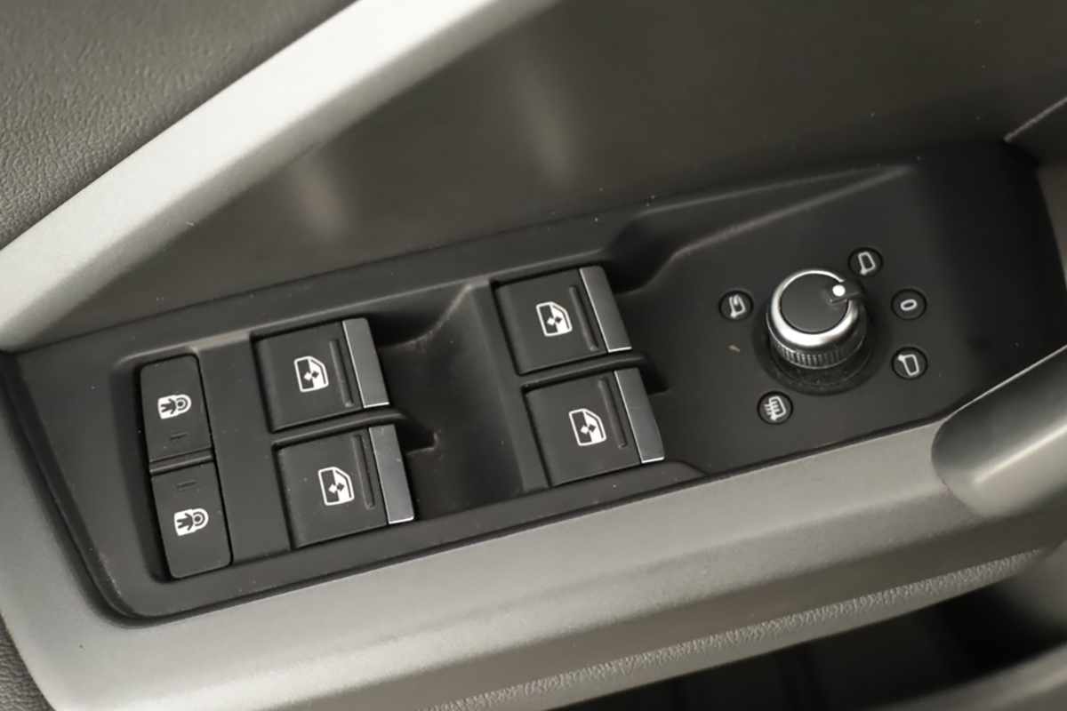 audi-q3-2024-hibrido-a-gasolina-1395cc