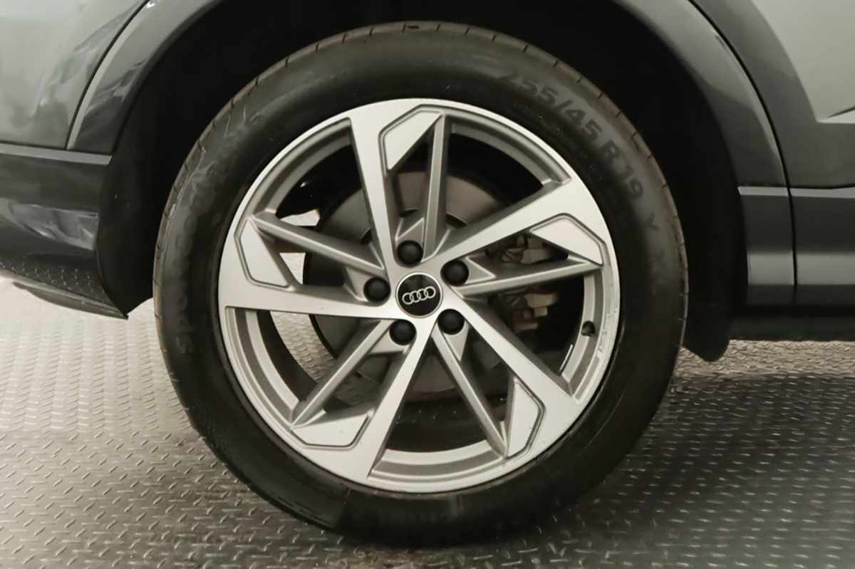 audi-q3-2024-hibrido-a-gasolina-1395cc