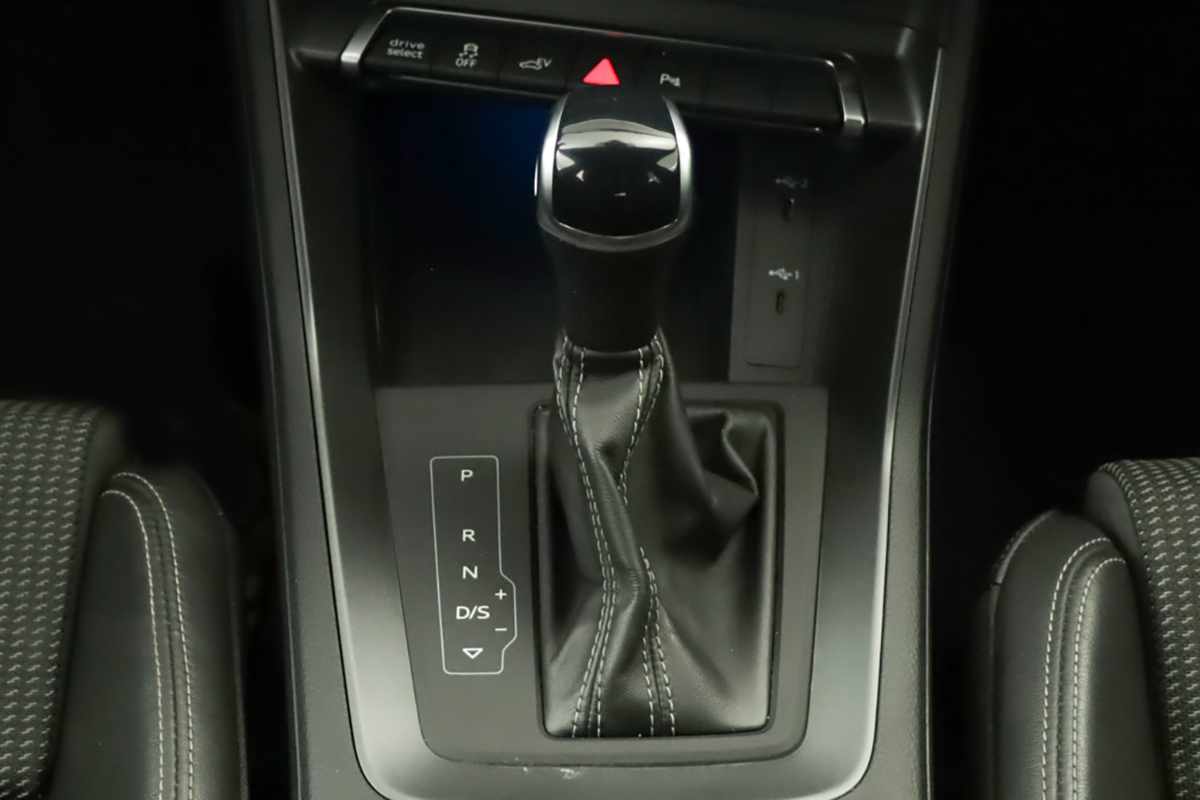 audi-q3-2024-hibrido-a-gasolina-1395cc
