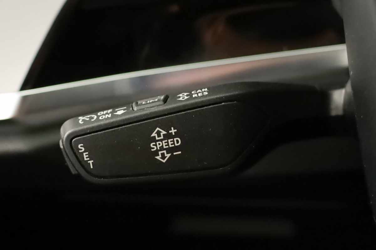 audi-q3-2024-hibrido-a-gasolina-1395cc