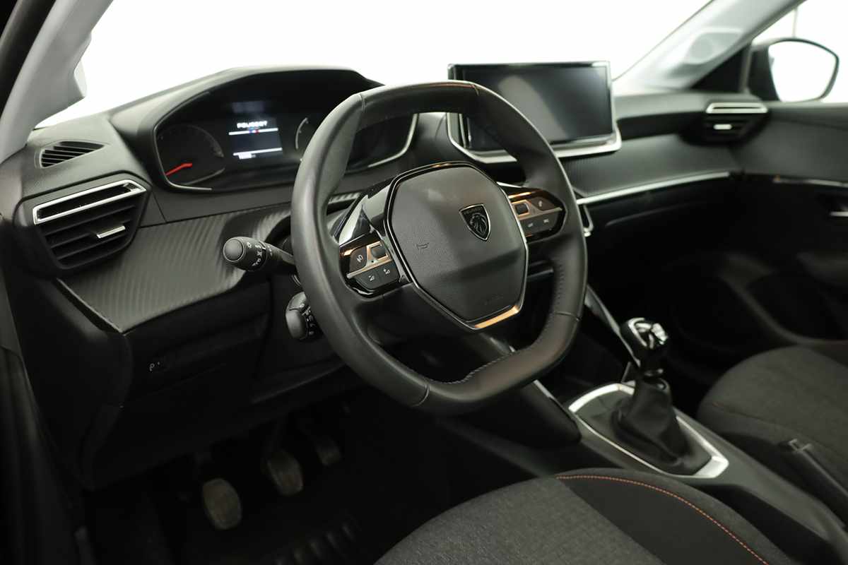 peugeot-208-2025-gasolina-1199cc