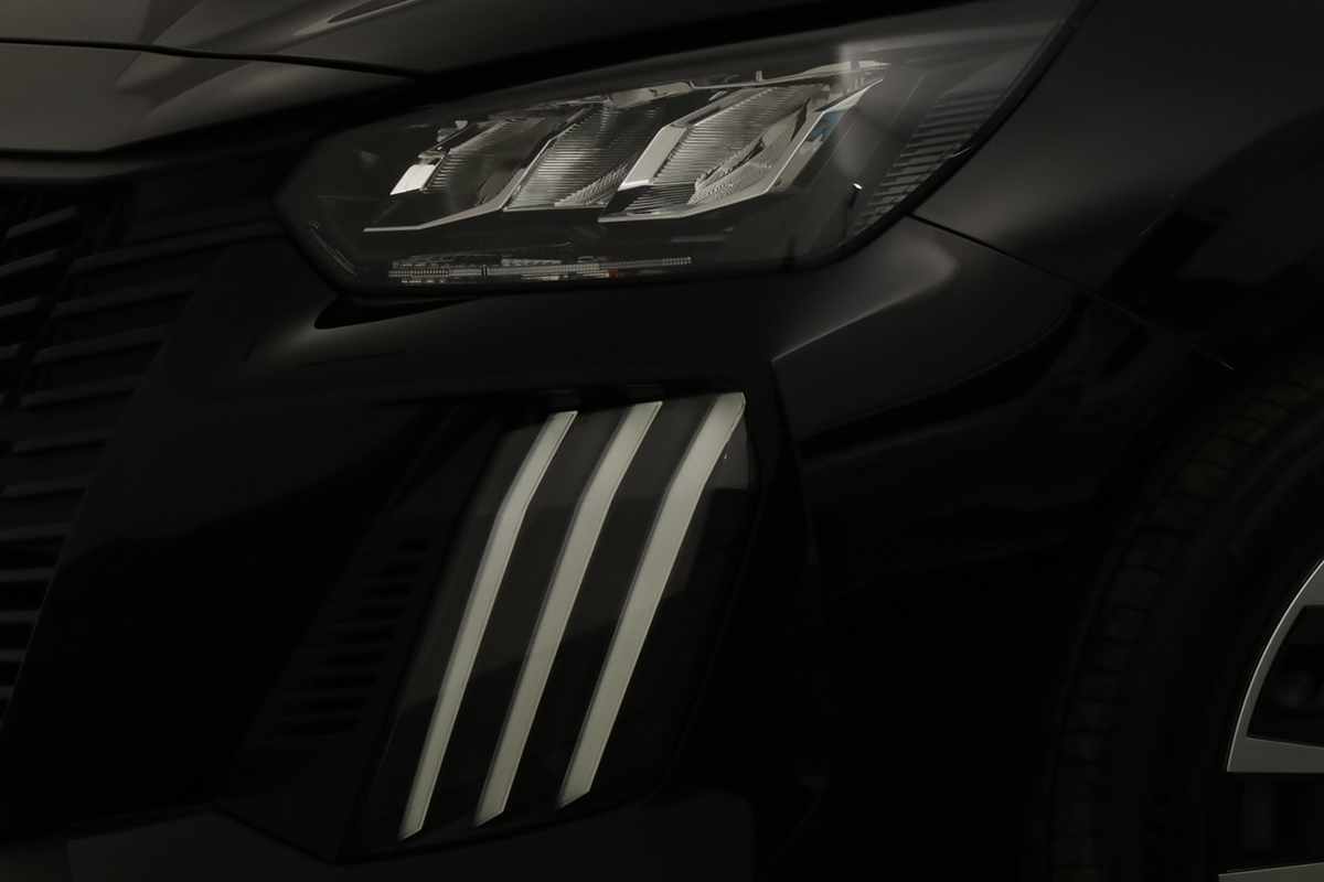 peugeot-208-2025-gasolina-1199cc