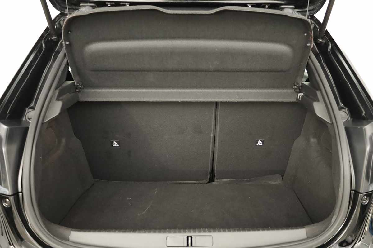peugeot-208-2025-gasolina-1199cc
