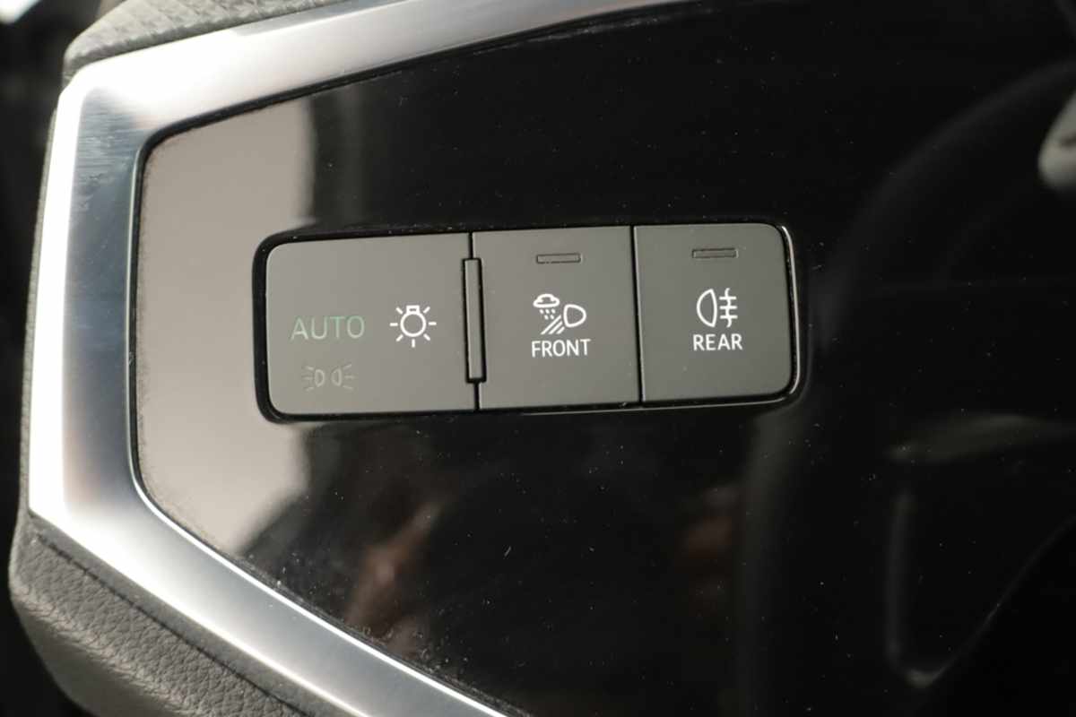audi-q3-2024-hibrido-a-gasolina-1395cc