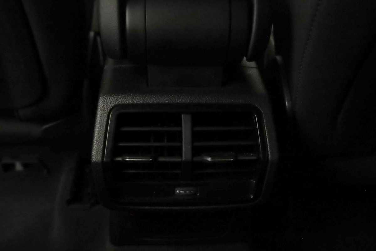 audi-q3-2024-hibrido-a-gasolina-1395cc