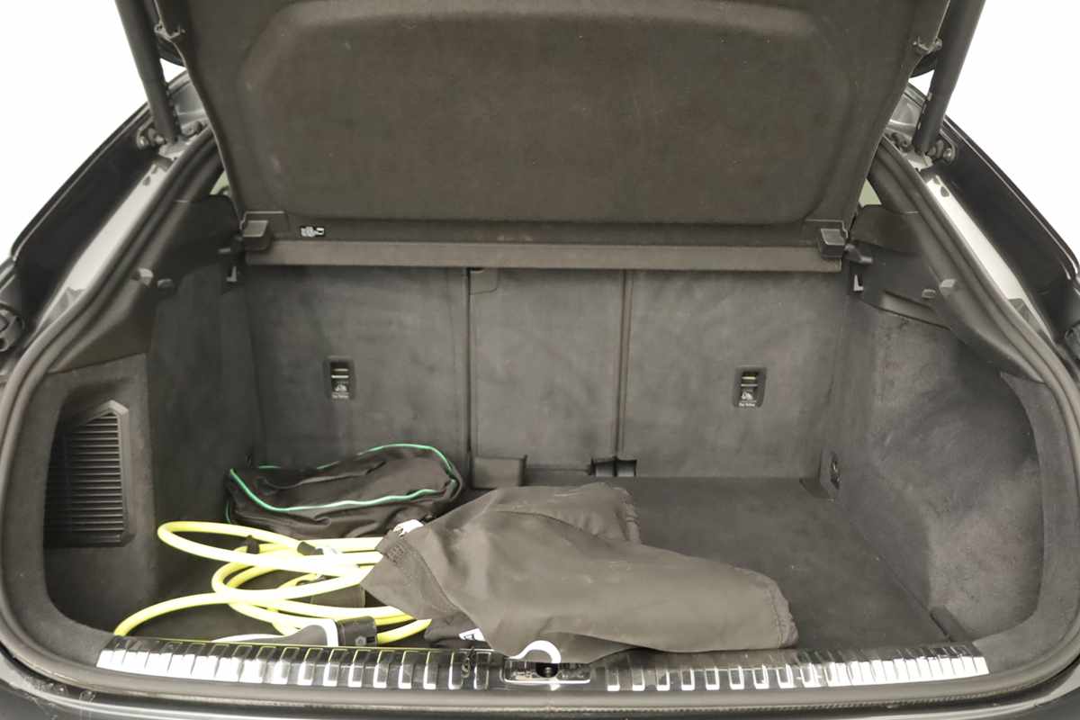 audi-q3-2024-hibrido-a-gasolina-1395cc