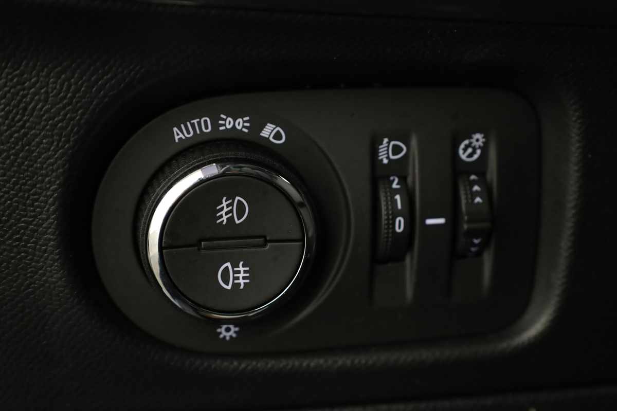 opel-mokka-2024-gasolina-1199cc