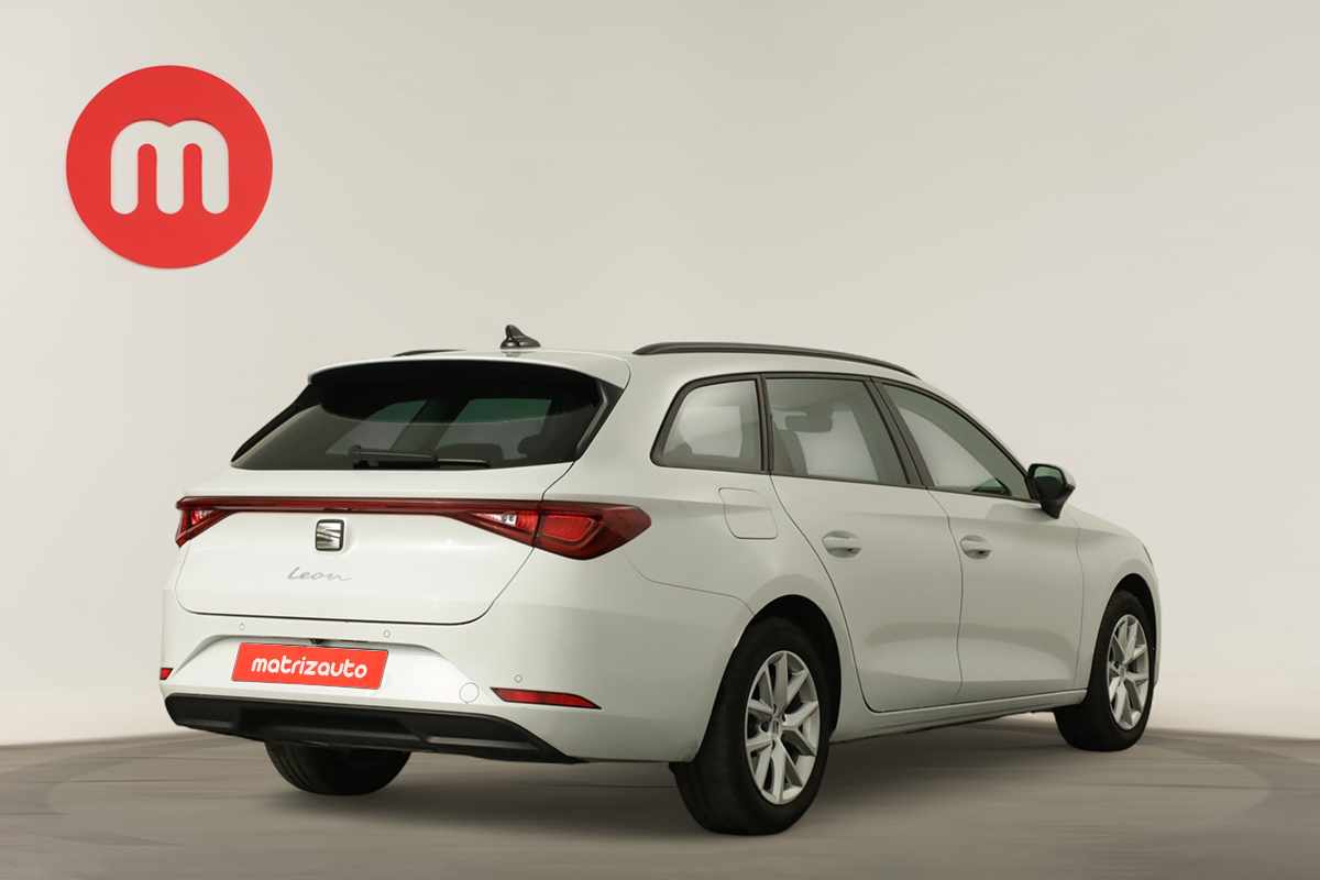 seat-leon-st-2024-gasolina-999cc