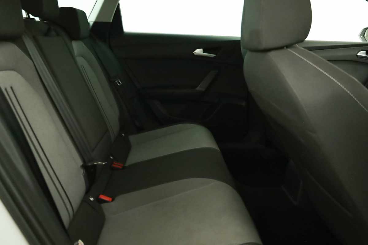 seat-leon-st-2024-gasolina-999cc