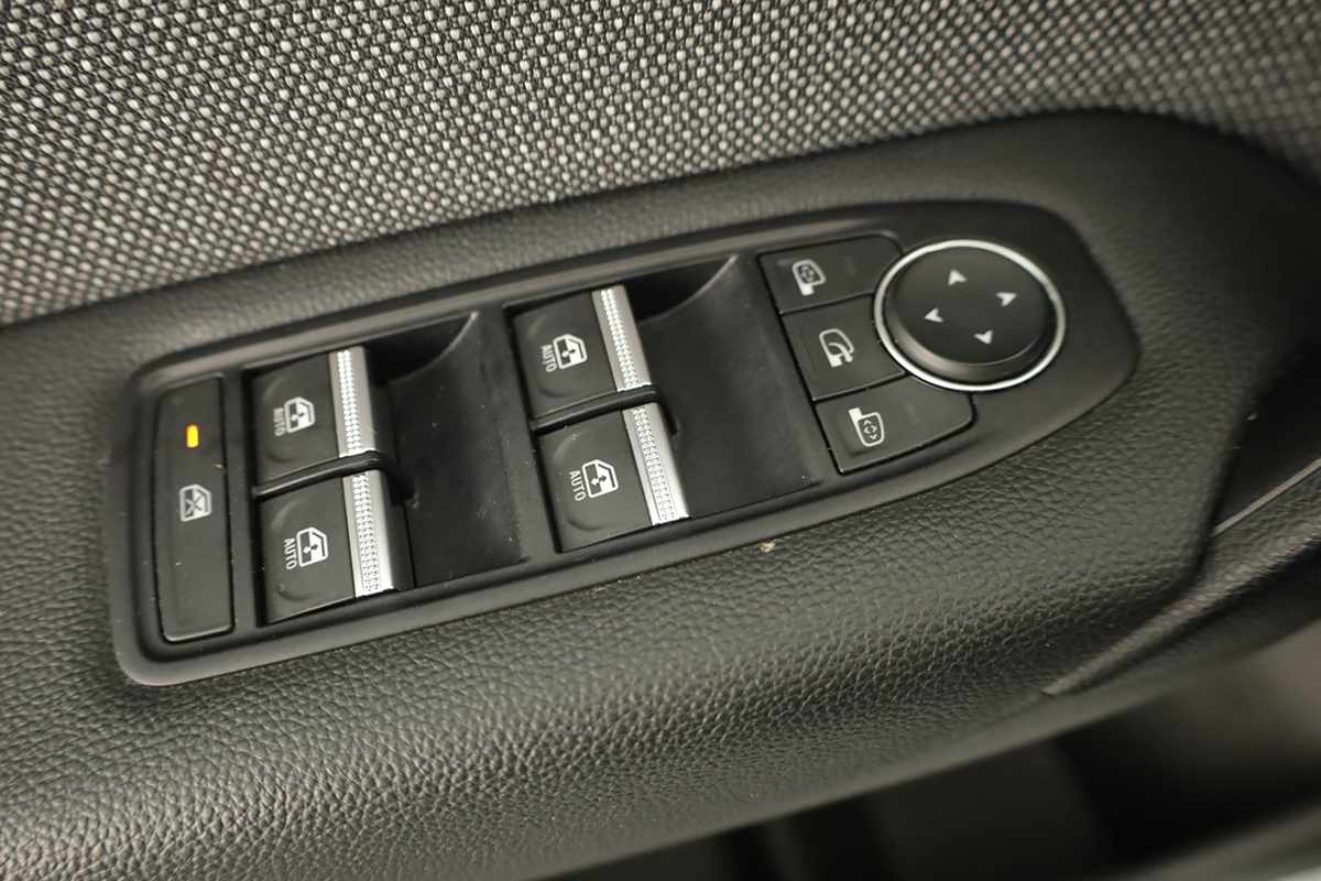 renault-captur-2025-gpl-999cc