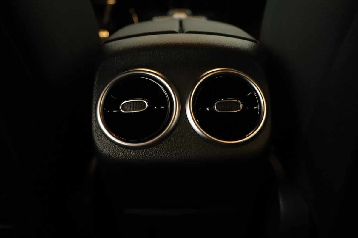 mercedes-benz-classe-a-2024-hibrido-a-gasolina-1332cc
