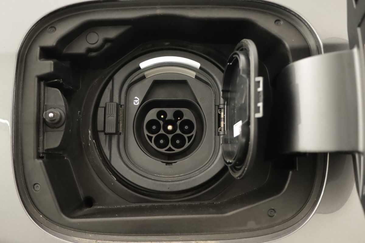 mercedes-benz-classe-a-2024-hibrido-a-gasolina-1332cc